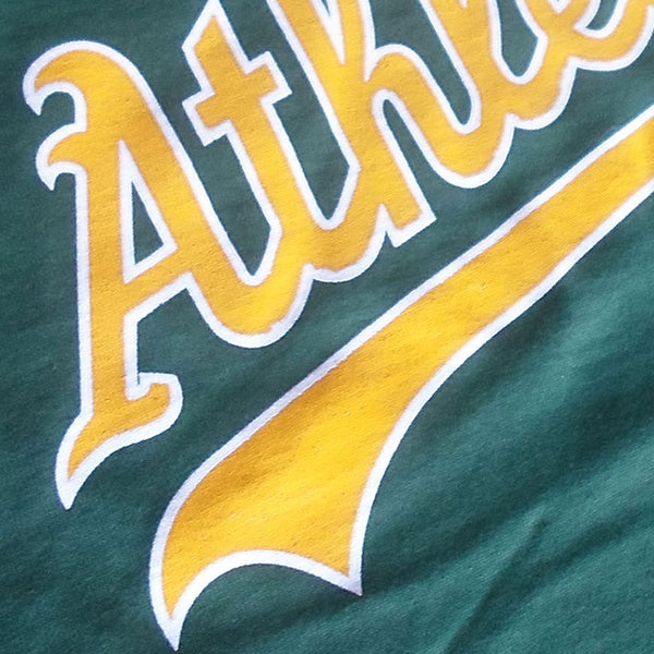 Products Oakland Athletics YOUTH MLB T Shirt - size small